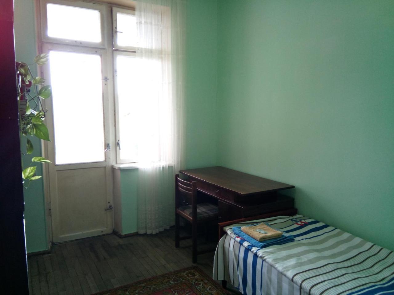 Room In The Centre Yerevan Exterior photo